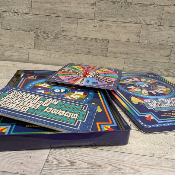 Wheel of Fortune Game Tin   Collectable - Picture 8 of 8